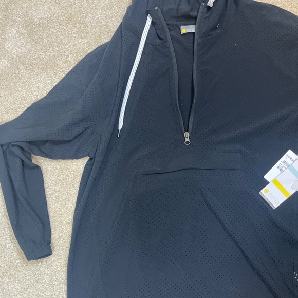 Zella lightweight mesh fabric swimsuit coverup NWT with hood - Picture 6 of 7